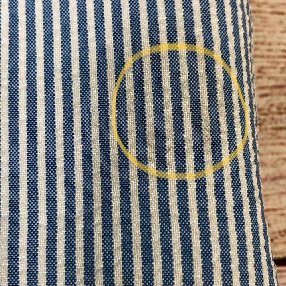 Vineyard Vines seersucker skort